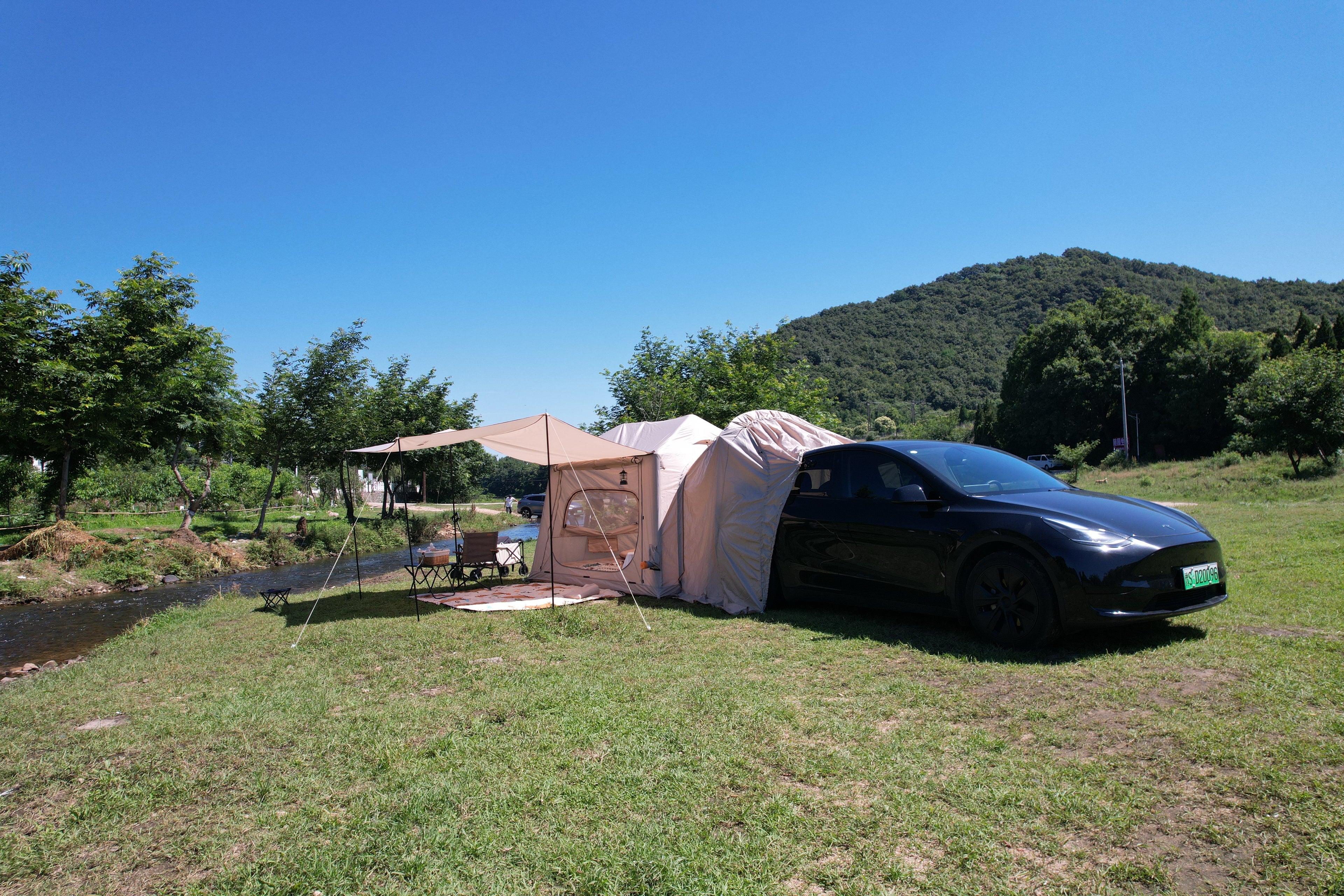 Best SUV Tent for Road Trips: How to Choose the Right Car Camping Setup